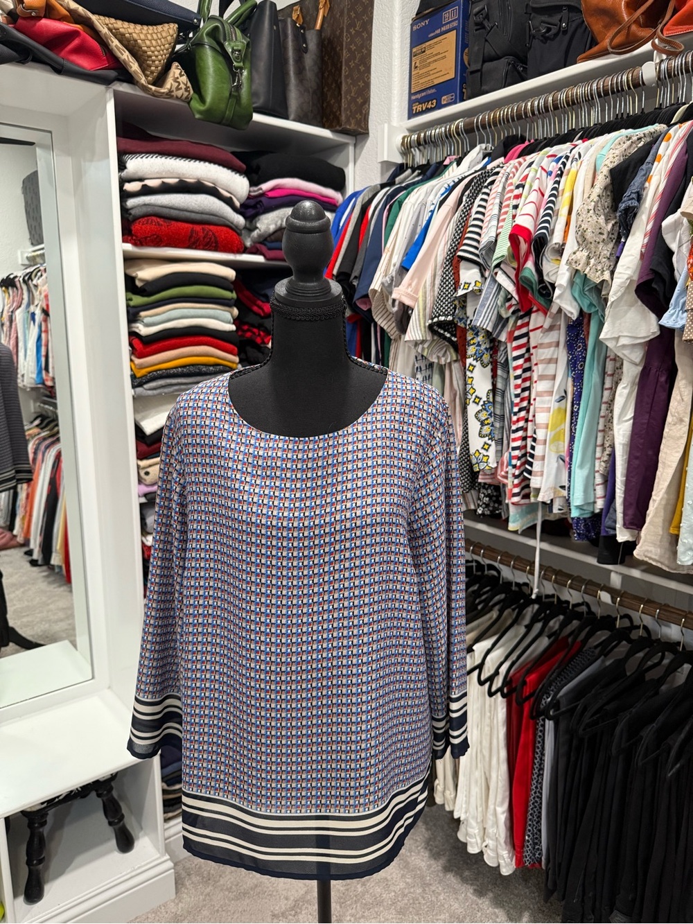 Violet & Claire Blue Multi Geometric Print Top